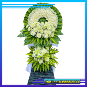 Kệ viếng đám tang người trẻ tuổi