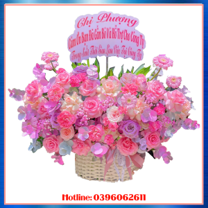 Giỏ hoa mừng sinh nhật màu hồng